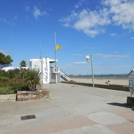 Apartment **studio Avec Terrasse Et Piscine, 4 Pers, Centre Gruissan** - Fr-1-796-62 *